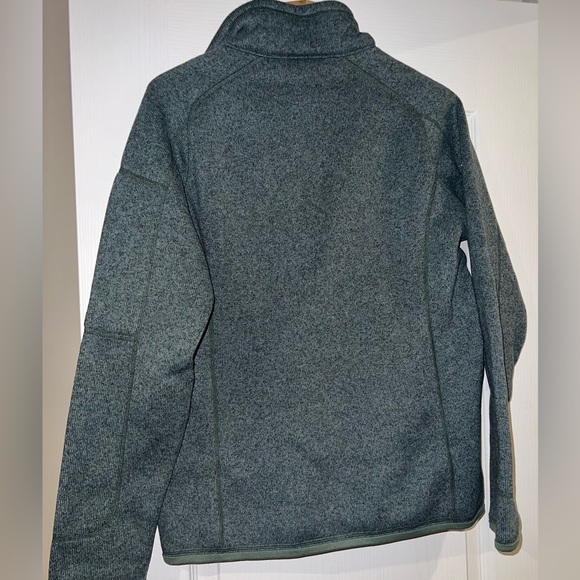 Women’s Large Patagonia Quarter Zip - Picture 4 of 4